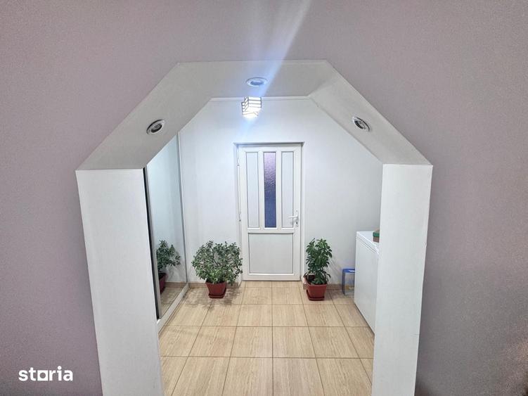 Casă cu 2 camere cu Teren 540 Mp în Central