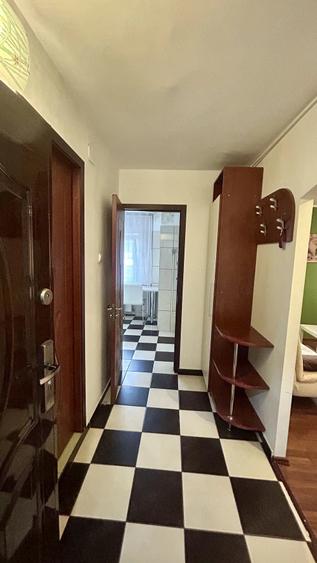 Garsonieră decomandată în Sebastian