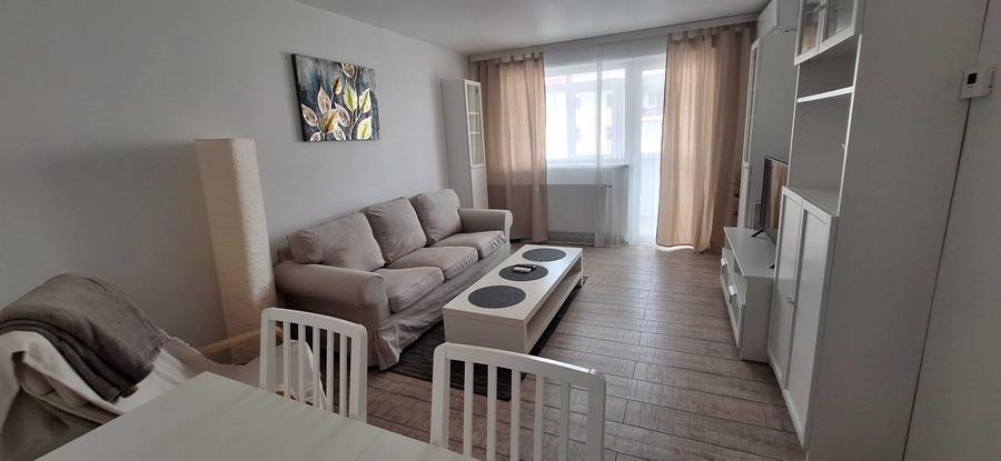 Apartament cu 2 camere decomandat în Exterior Vest