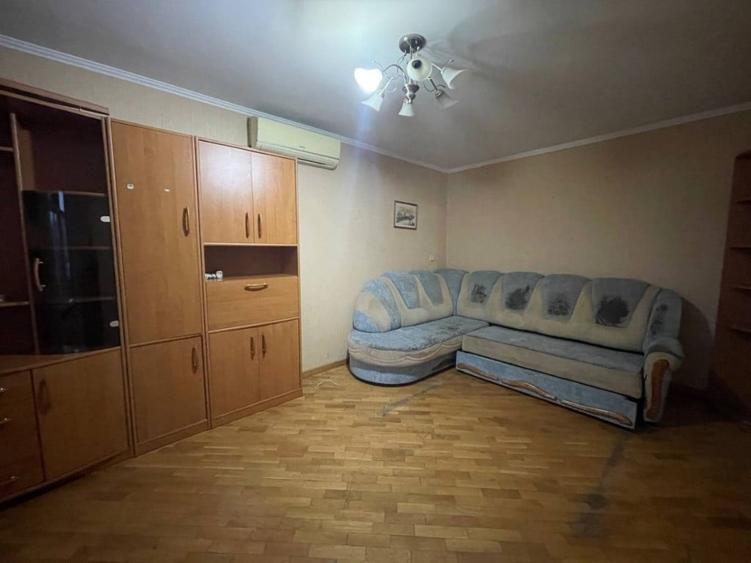 Apartament cu 2 camere decomandat în Becaș