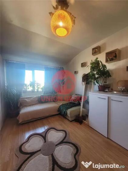 Apartament Modern 2 Camere la Mansarda, Poarta 6 - 5