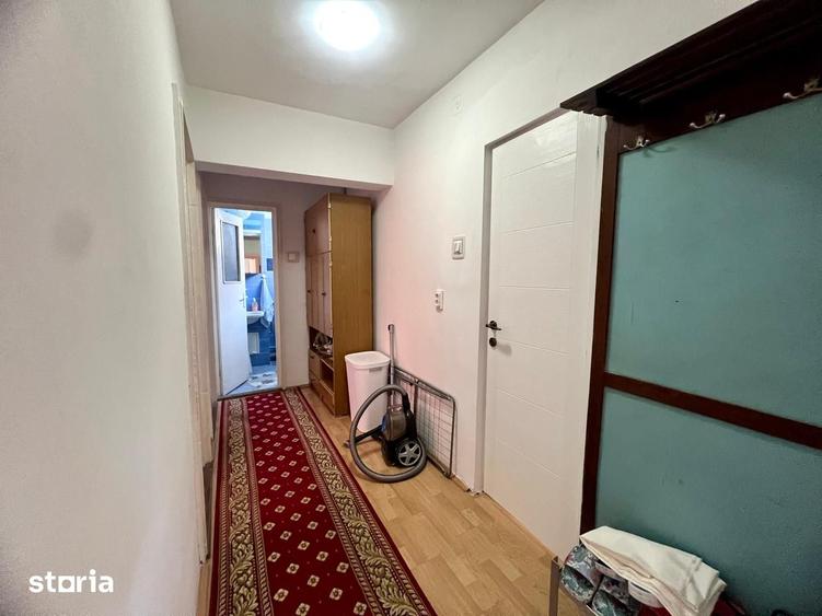 Apartament cu 3 camere în Tudor Vladimirescu