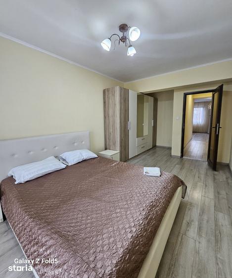 Apartament cu 3 camere în Rogerius