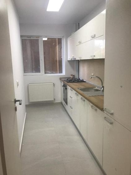 Apartament cu 2 camere semidecomandat în Romană
