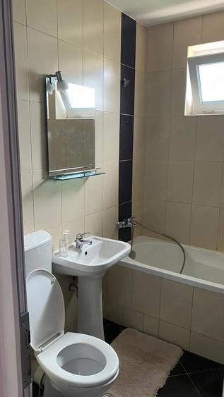 Apartament cu 2 camere decomandat în City Park Mall