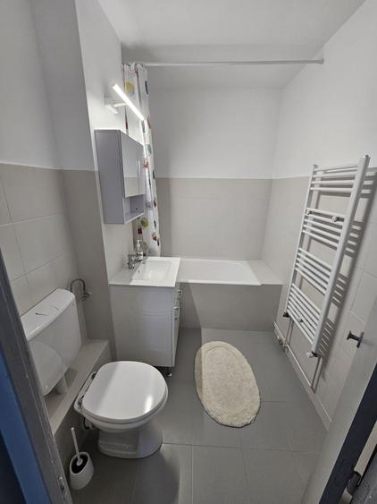 Apartament cu 2 camere decomandat în Răcădău