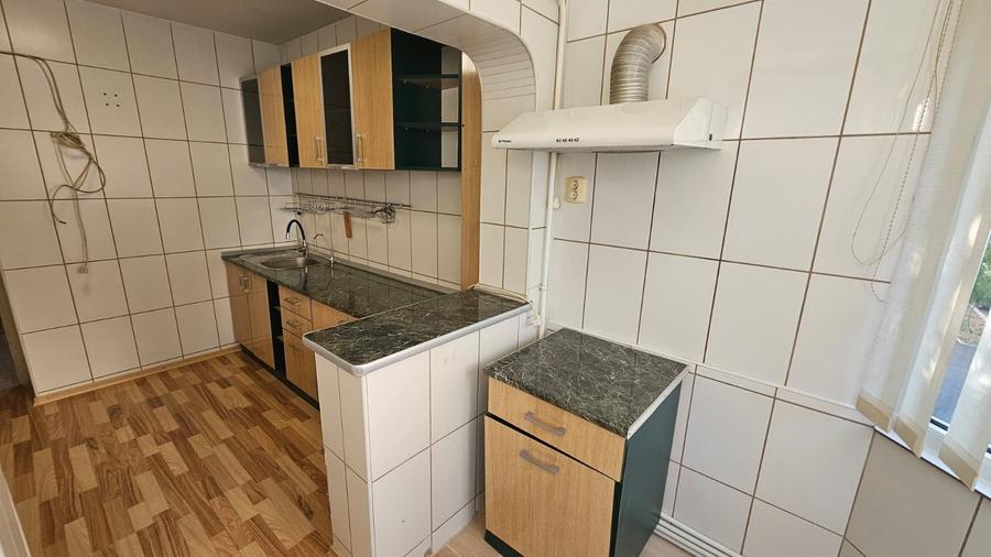 Apartament cu 2 camere decomandat în Siderurgiștilor