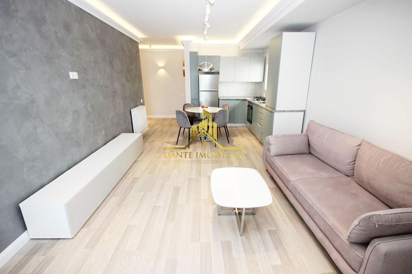 Apartament cu 2 camere semidecomandat, mobilat în Gheorgheni