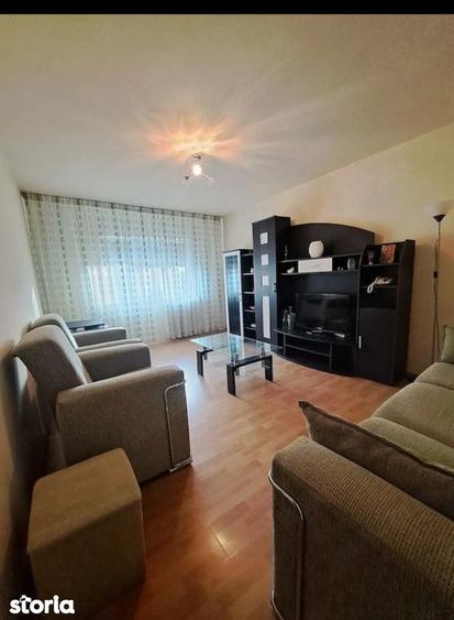Apartament cu 2 camere decomandat în Calea București