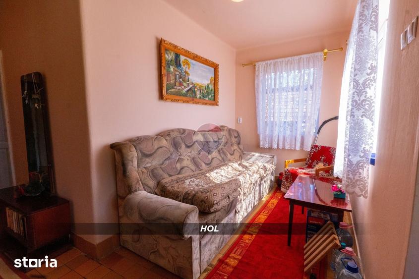 Casă cu 2 camere cu Teren 1300 Mp în Copalnic