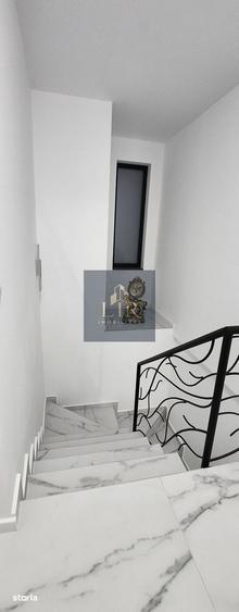 Casă cu 4 camere cu Teren 350 Mp în Cug