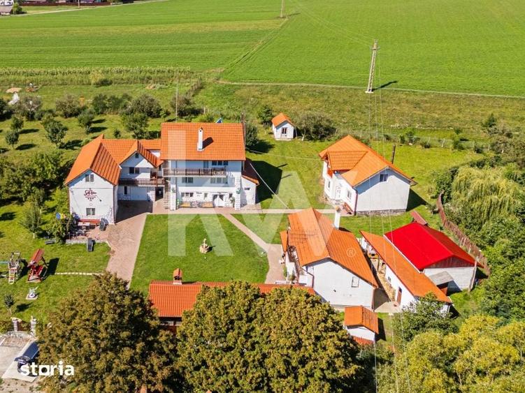 Casă cu Teren 3700 Mp în Vâlcele