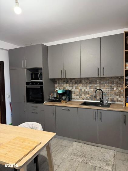 Casă cu 5 camere cu Teren 260 Mp în Bucureștii Noi