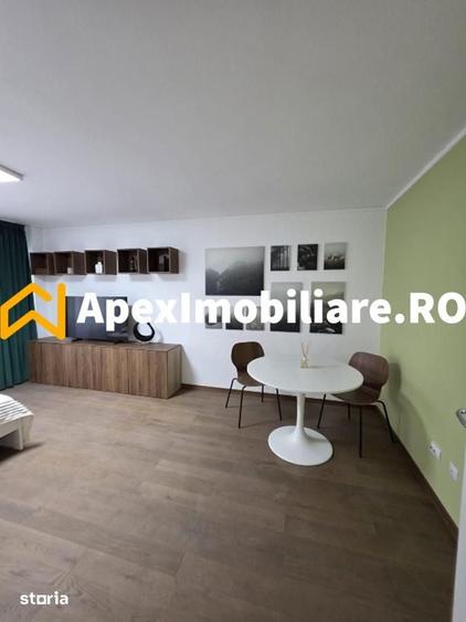 Garsonieră decomandată în Nerva Traian