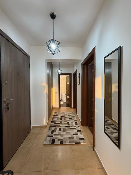 Apartament cu 3 camere decomandat în Fundeni
