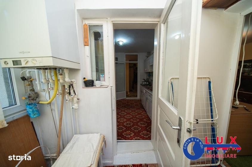 Apartament cu 2 camere decomandat în C5