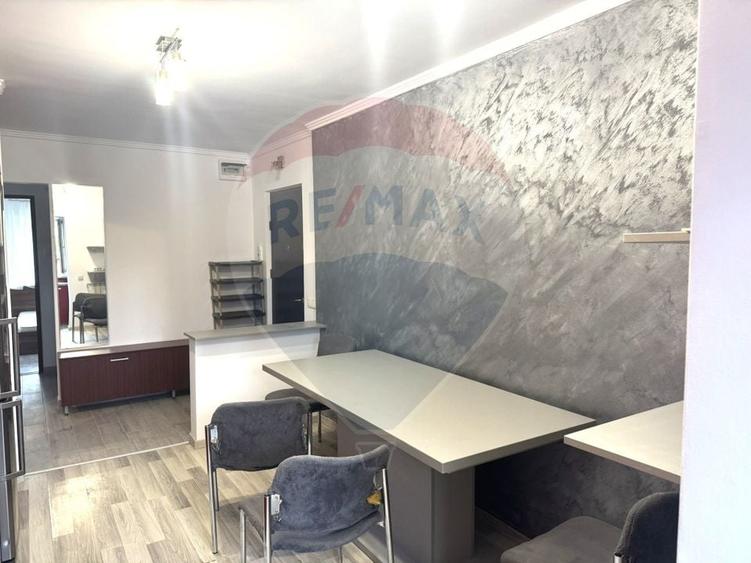 Apartament cu 3 camere decomandat, mobilat în Mărăști