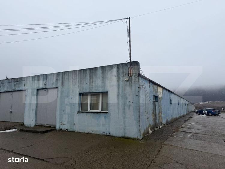 Spațiu comercial, de 1,268 mp, în Șcheia