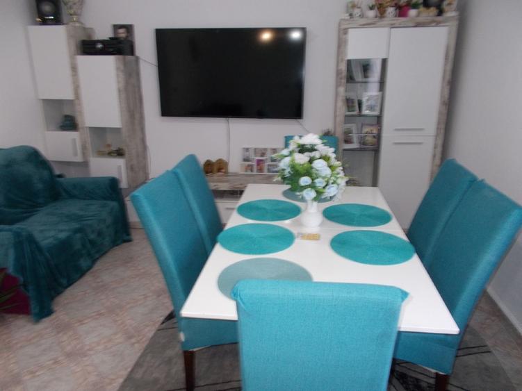 Casă individuală cu 5 camere cu Teren 1159 Mp în Utvin
