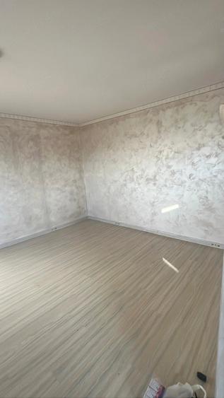 Casă cu 3 camere cu Teren 400 Mp în Central