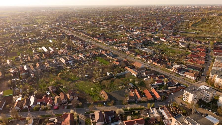 Teren de 1811 mp, în Aradul Nou