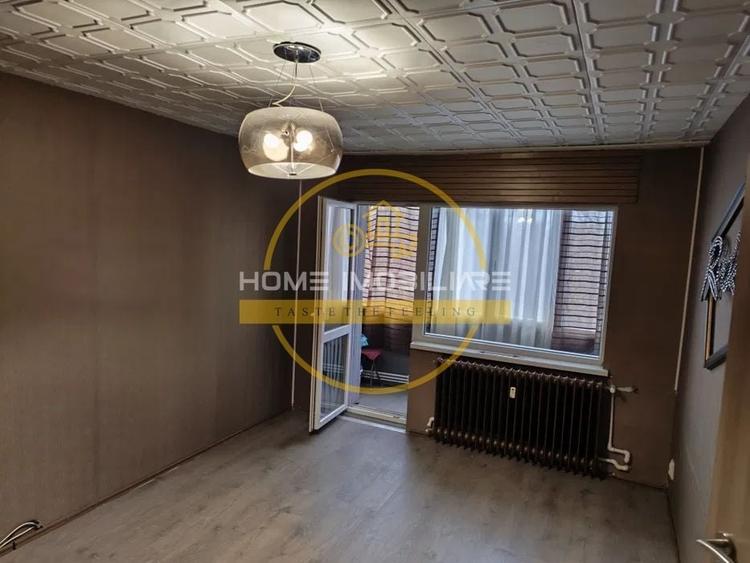 Apartament cu 3 camere semidecomandat, mobilat în Tătărași
