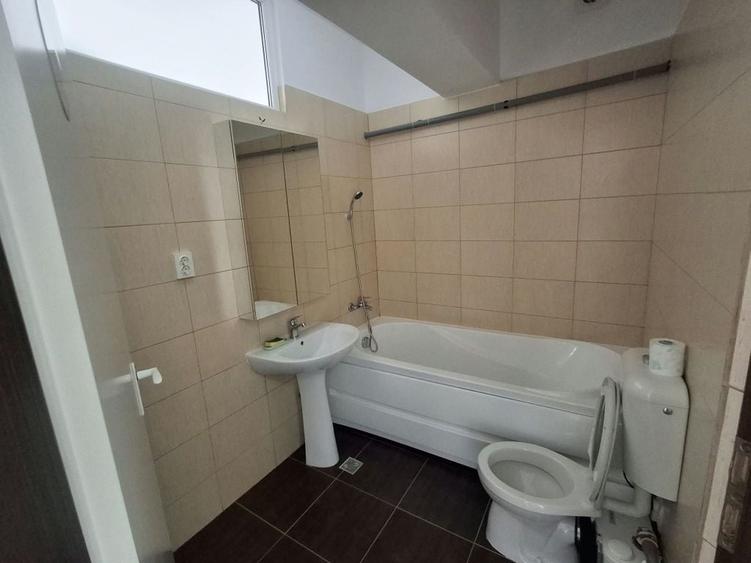De inchiriat Ap.2 camere ultracentral - 1