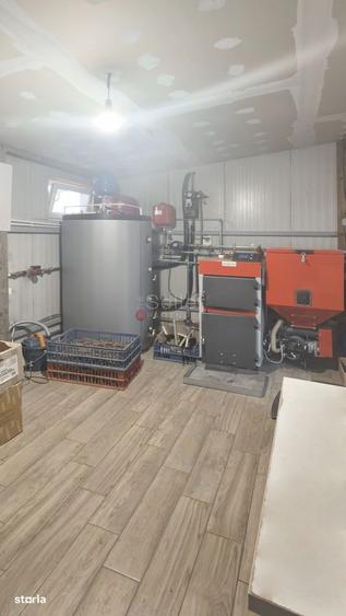 Spațiu comercial, de 230 mp, în Sânpetru