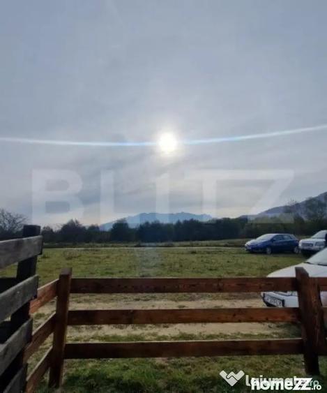 Casă cu 4 camere cu Teren 400 Mp în Bran
