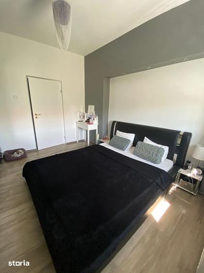 Apartament cu 2 camere decomandat în Ghiroda