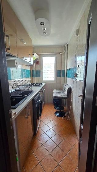 Apartament cu 2 camere decomandat, mobilat în Lujerului