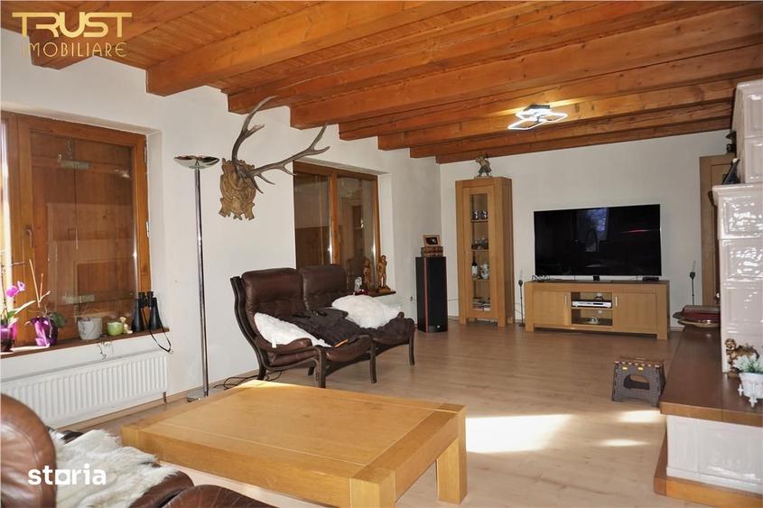 Casă cu 4 camere cu Teren 10423 Mp în Josenii Bârgăului