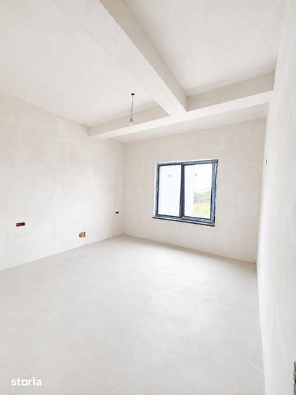 Casă cu 4 camere cu Teren 110 Mp în Holboca