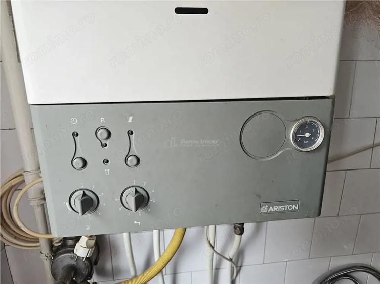 Apartament cu 2 camere nedecomandat, mobilat în Micro II
