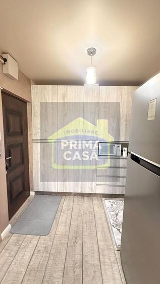 Apartament cu 3 camere decomandat în Hotvon