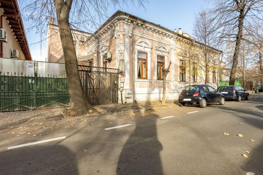 Duplex cu 7 camere cu Canalizare în Pache Protopopescu