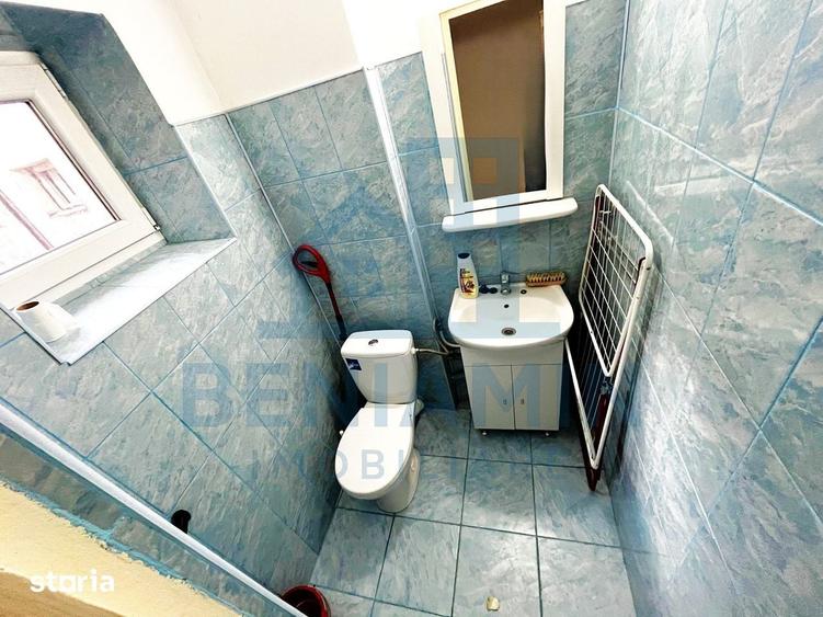 Apartament cu 3 camere decomandat în Astra