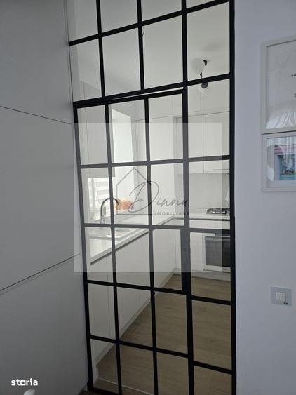 Apartament cu 3 camere decomandat în Tunari