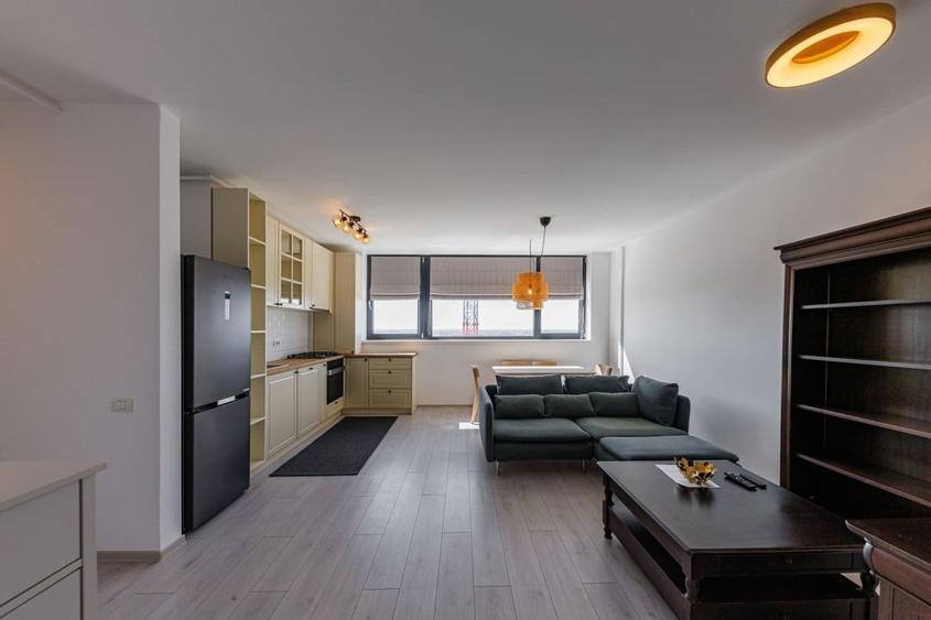 Apartament cu 3 camere decomandat, mobilat în Torontalului
