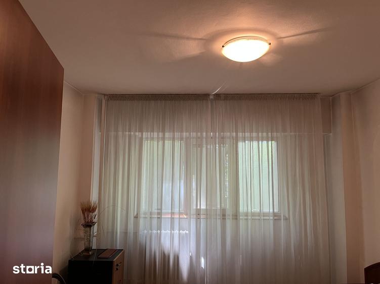 Apartament cu 3 camere în Centrul Istoric