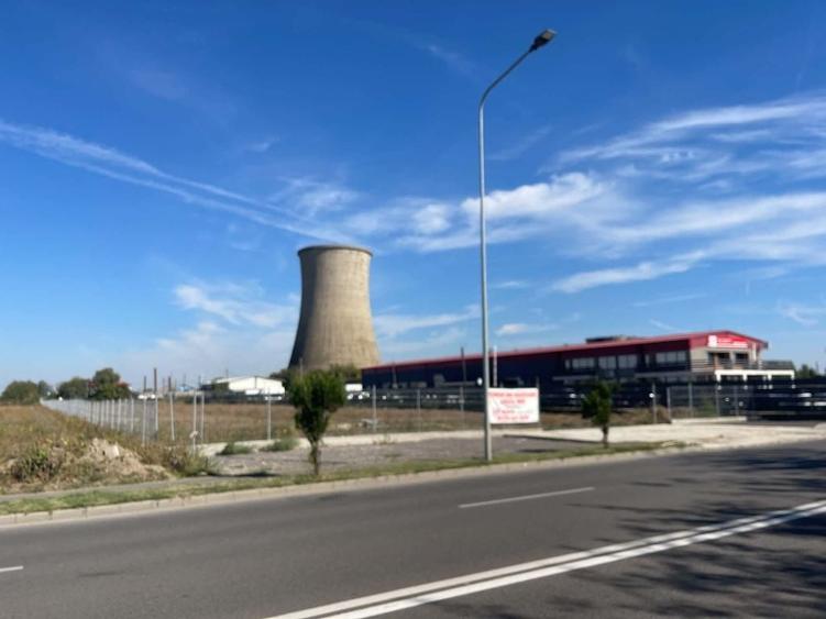 Spațiu comercial, în Central