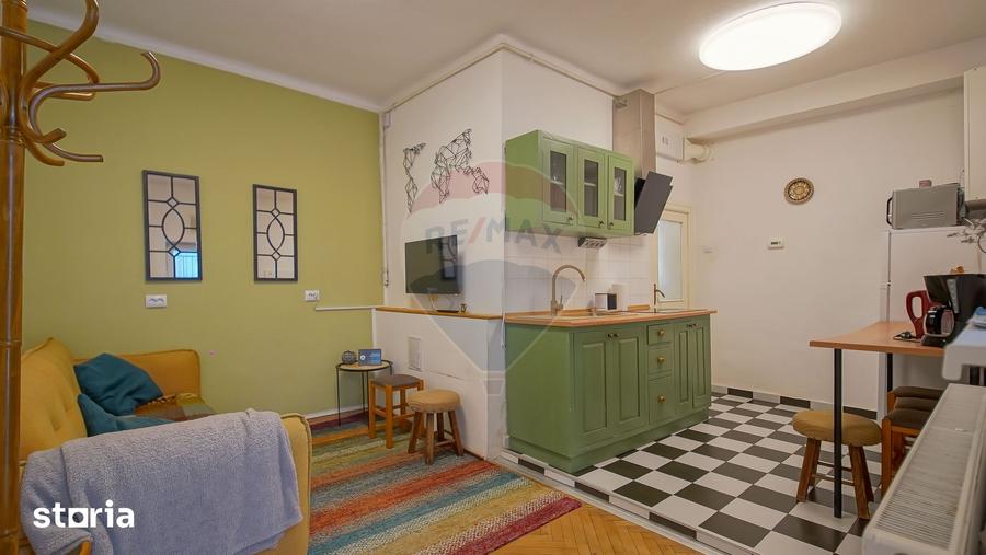 Apartament cu 3 camere în Centrul Istoric
