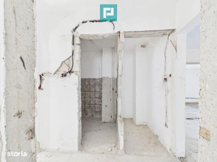 Apartament cu 3 camere în Aurel Vlaicu