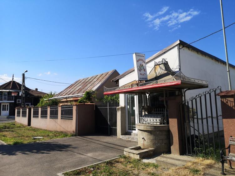 Spațiu comercial, în Schela