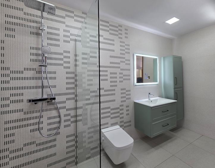Casă individuală cu 4 camere cu Canalizare în Cristian
