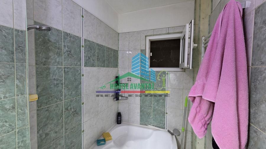 Apartament cu 3 camere decomandat, mobilat în Obor