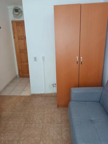 Proprietar | Garsoniera in Dacia | 160 EUR luna | Disponibila imediat | Fara comision - 1