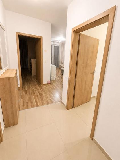 Apartament cu 2 camere decomandat, mobilat în Tractorul