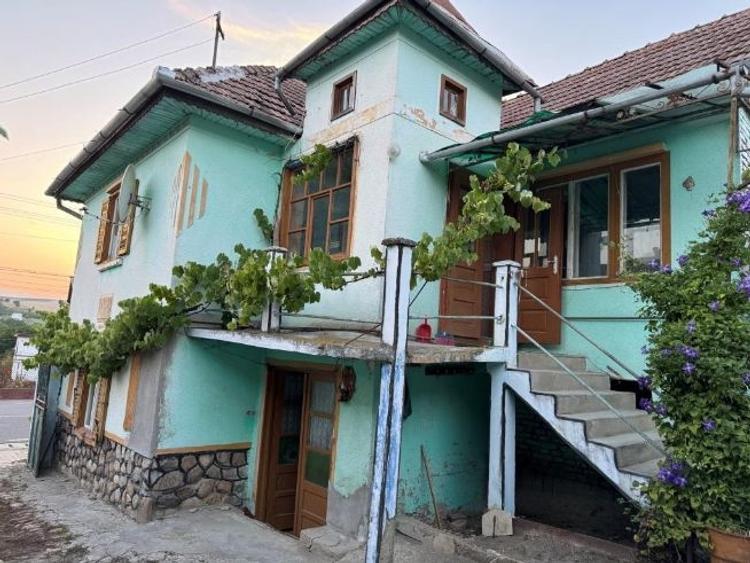 Casă cu 5 camere în Păuca - 6