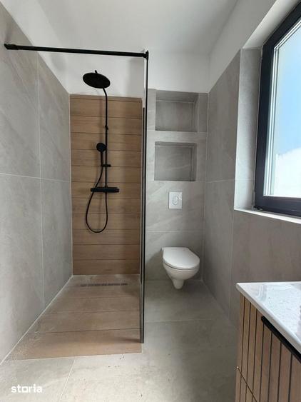 Casă cu 3 camere cu Teren 500 Mp în Corbeanca